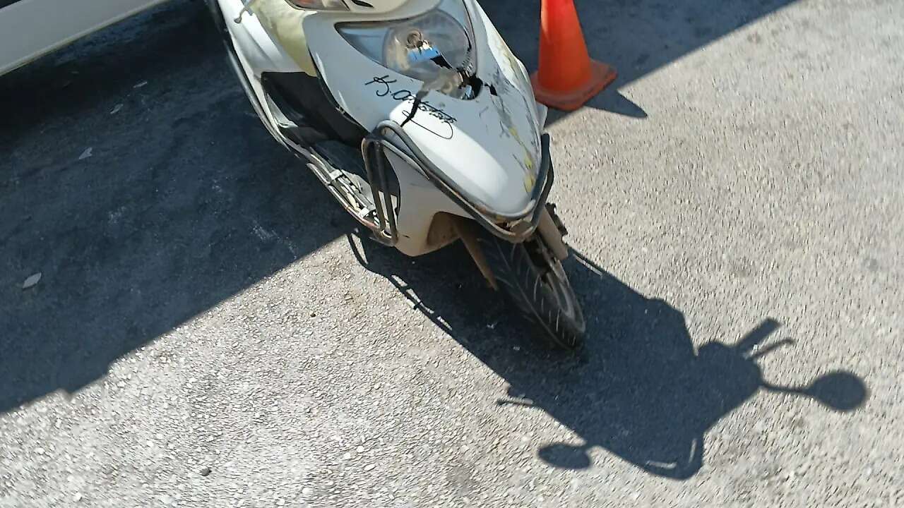 Muğla'da Ticari Taksiyle Çarpıştı, Motosikletli Yaralandı 2
